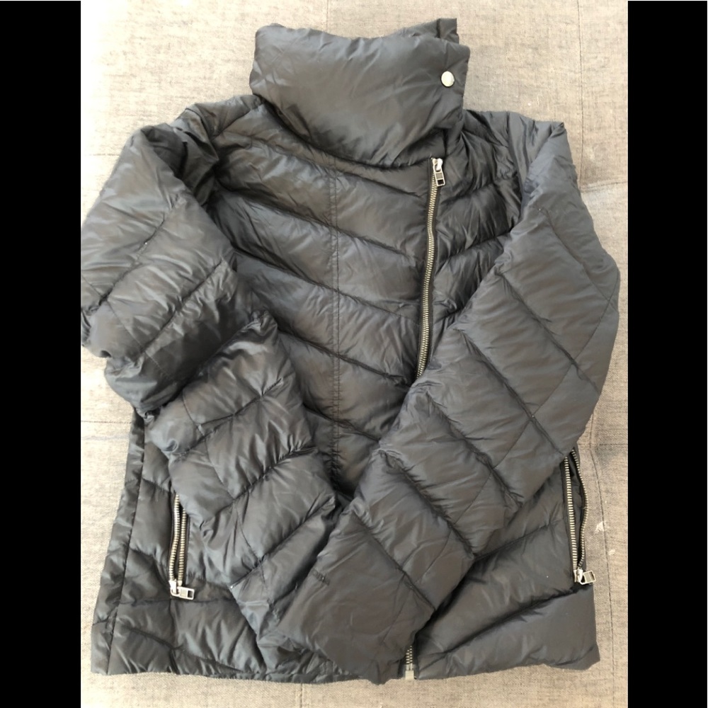 Patagonia Black Puffer. Size M.